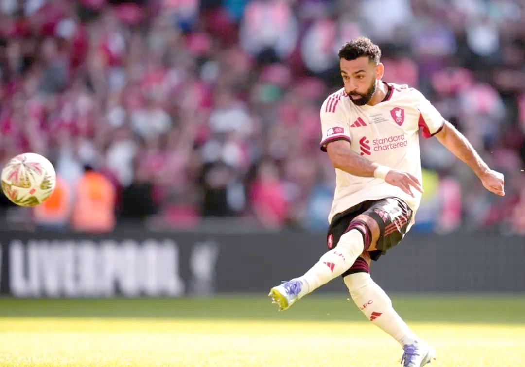 九游娱乐平台-社区盾倒计时，利物浦关键时刻回应争议，细节引发关注，更衣室稳定，轮换策略成焦点的简单介绍