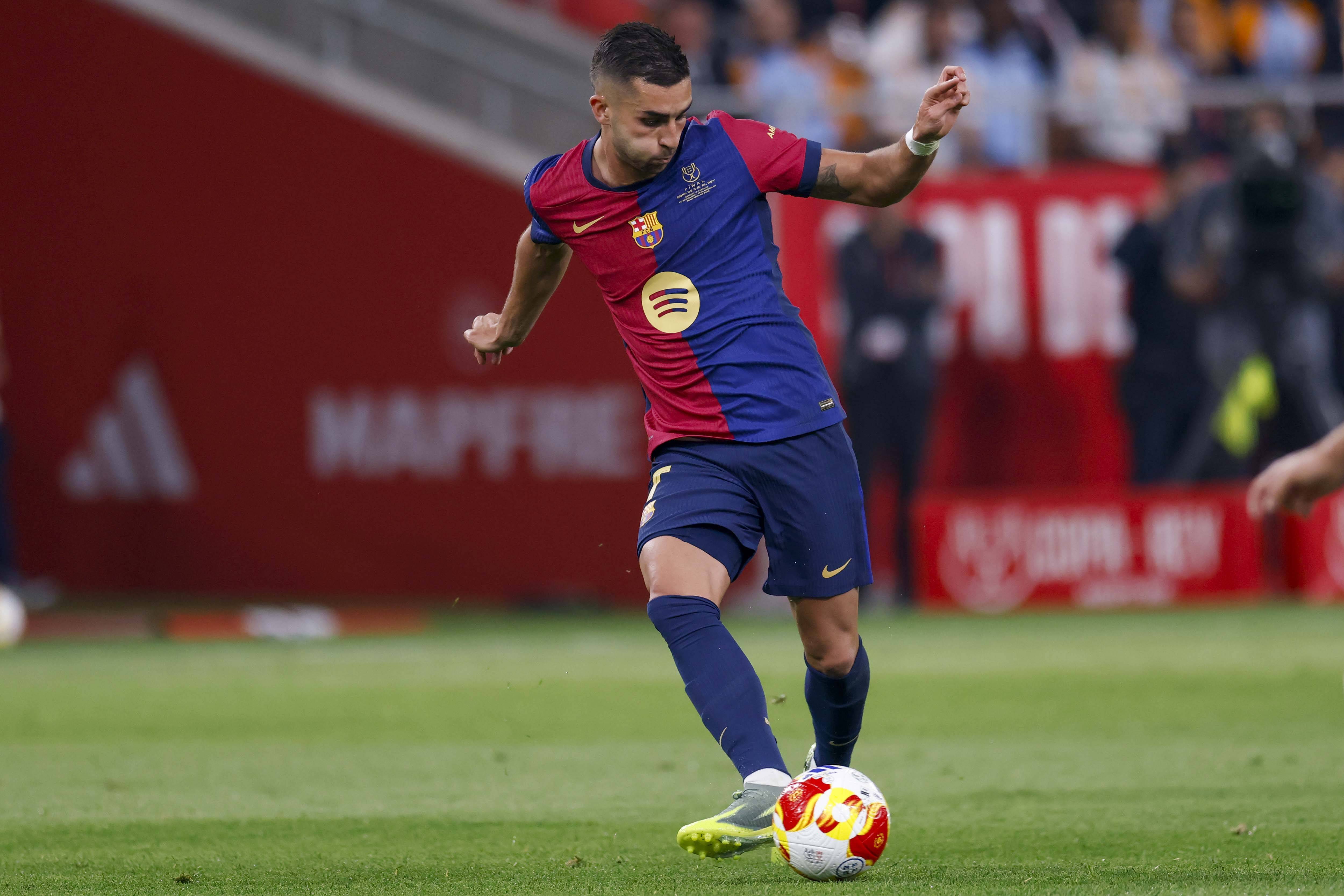 九游游戏中心-曼联训练开放日；今晚回应争议引欢呼；国王杯在即；赛季目标并未改变的简单介绍