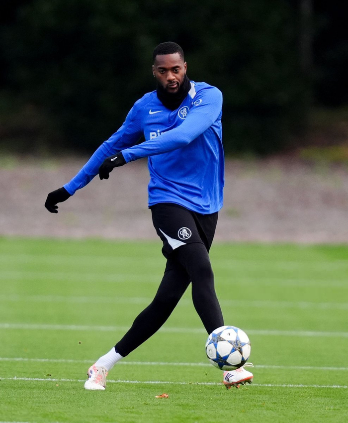 九游官方入口-加时末段体能课后，切尔西调整名单备战欧冠，气氛紧张，阵容厚度经受考验的简单介绍