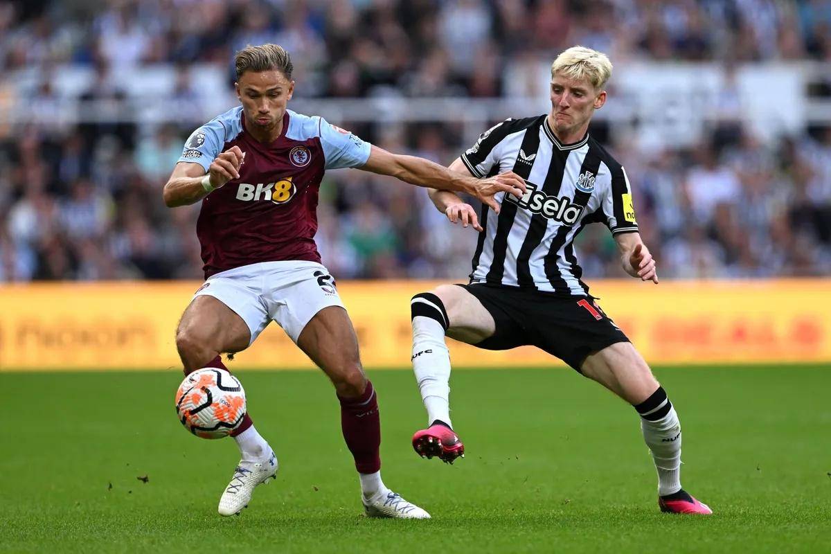 九游游戏中心-萨克拉门托国王内部会议纪要流出：今晨主帅复盘，欧联使命明确，阵容厚度经受考验的简单介绍