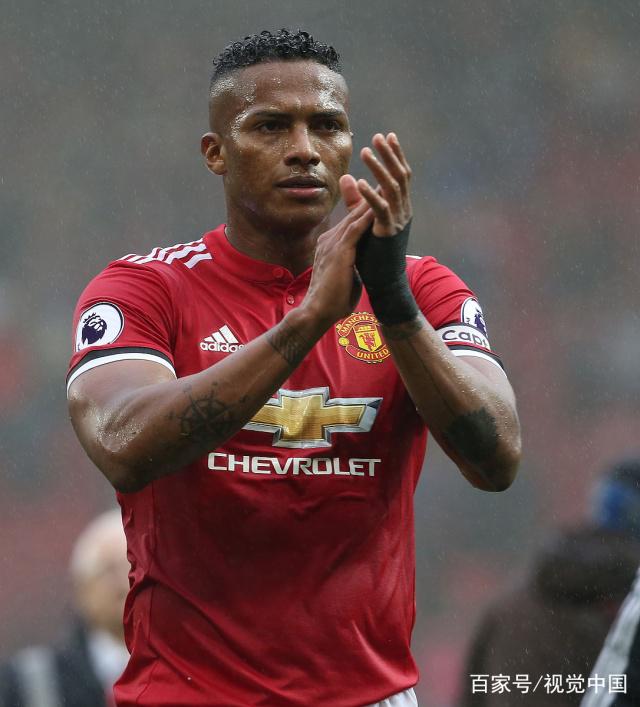 九游中国官网-关于瓦伦西亚迎足总杯关键赛，集结日队长鼓劲，目标明确，轮换策略成焦点的信息