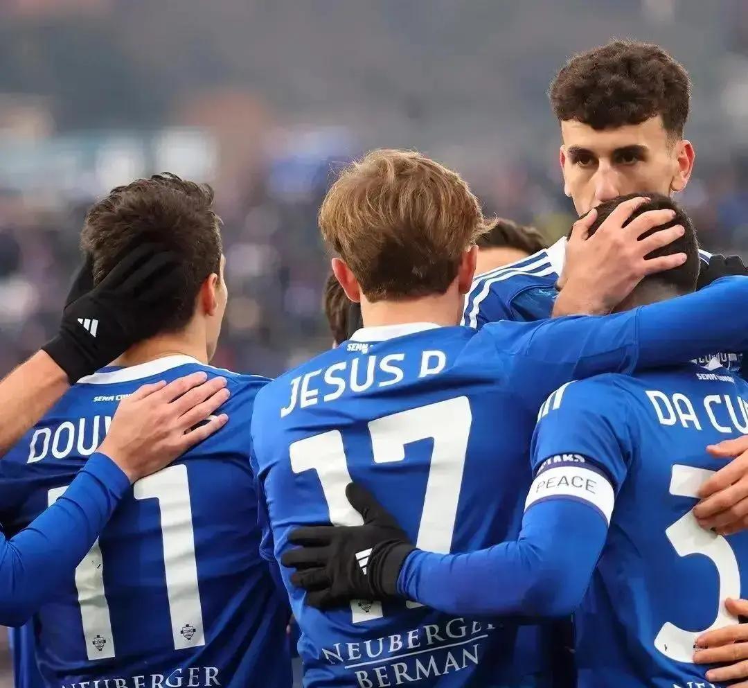 九游中国官网-关于巴黎圣日耳曼训练开放日；今夜外线爆发引欢呼；意大利杯在即；轮换策略成焦点的信息