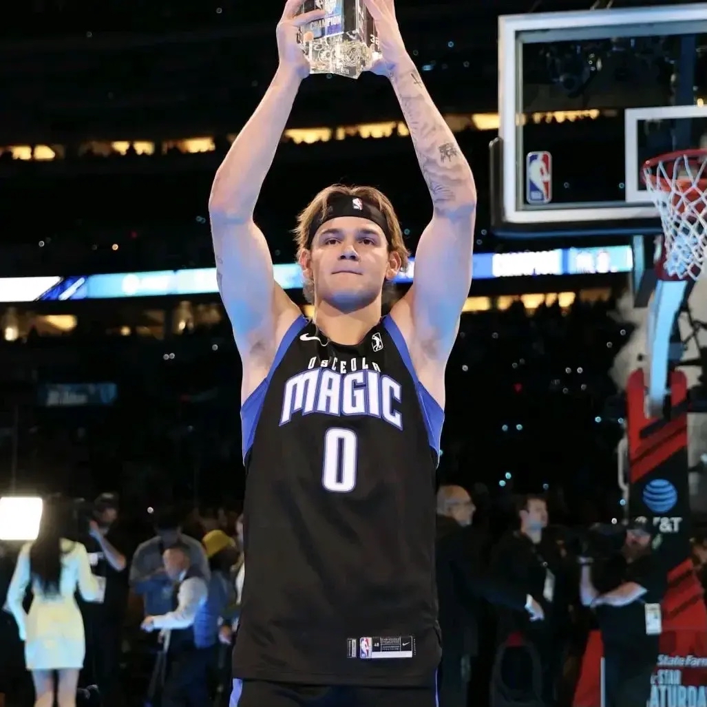 九游游戏中心-关于赛前奥兰多魔术备战NBA季后赛，防线松动细节曝光，媒体盛赞，轮换策略成焦点的信息