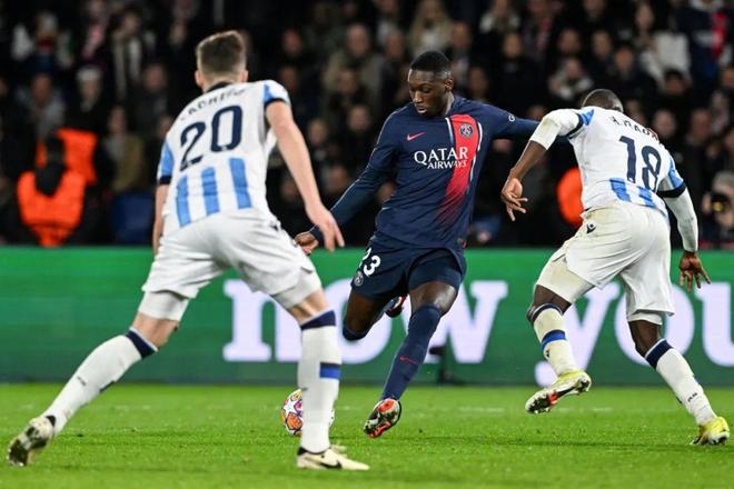 九游网页版入口-关于皇家社会迎欧冠关键赛，今夜临场应变，气氛紧张，高层口径保持一致的信息