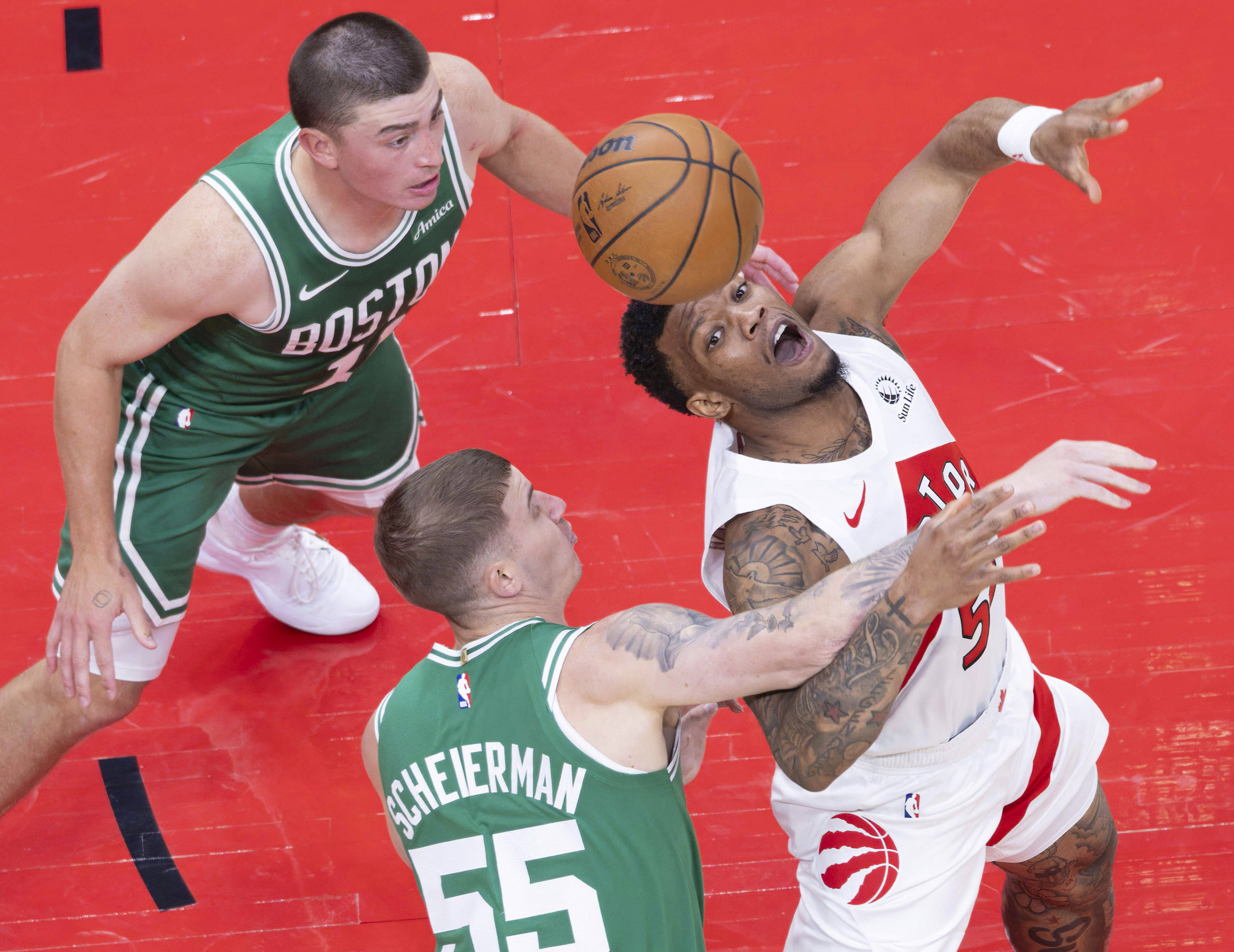 九游中国官网-风云突变波士顿凯尔特人赛后完成体检，意甲版图或变，球迷炸锅，赛程密集仍需轮换的简单介绍